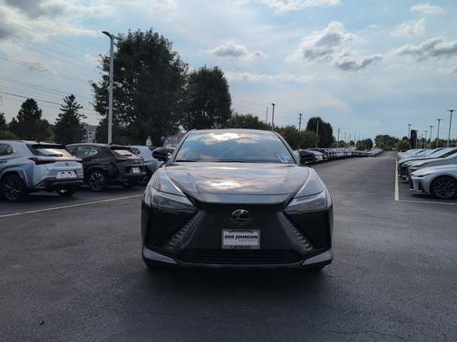 2023 Lexus RZ 450e Premium