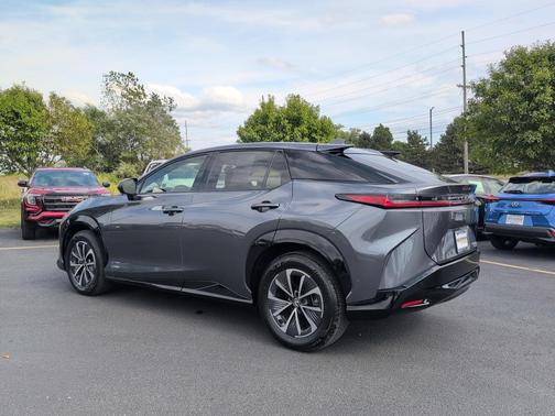 2023 Lexus RZ 450e Premium