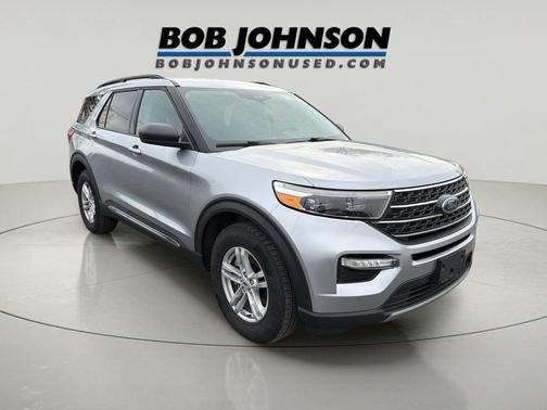 Iconic Silver Metallic 2023 Ford Explorer XLT