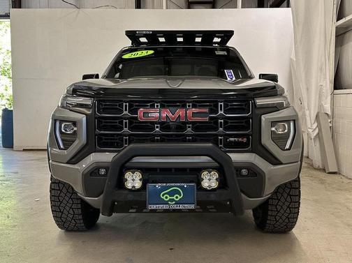 Sterling Metallic 2023 GMC Canyon AT4