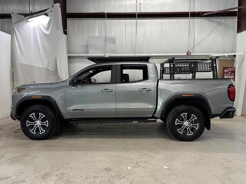 Sterling Metallic 2023 GMC Canyon AT4