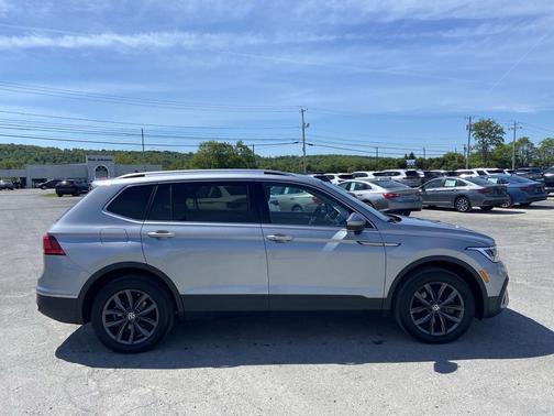 GY 2023 Volkswagen Tiguan 2.0T SE 4MOTION