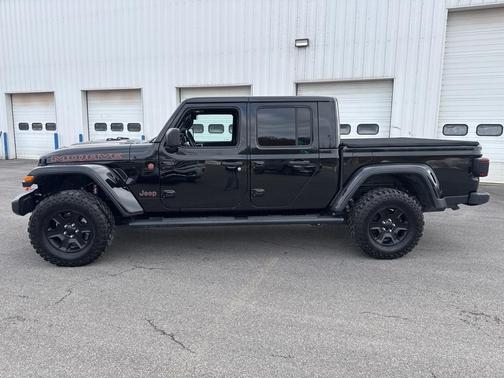 2021 Jeep Gladiator Mojave