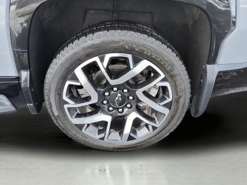 2025 Chevrolet Silverado EV Extended Range RST