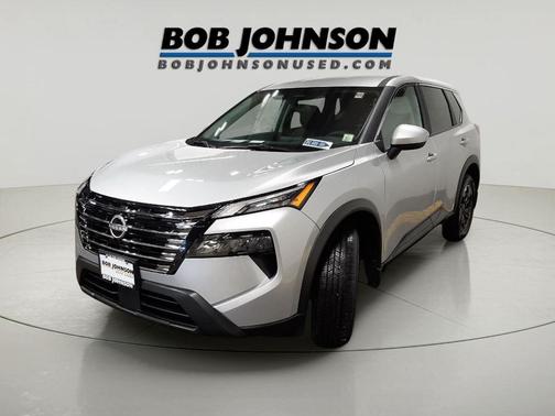 Brilliant Silver Metallic 2025 Nissan Rogue SV