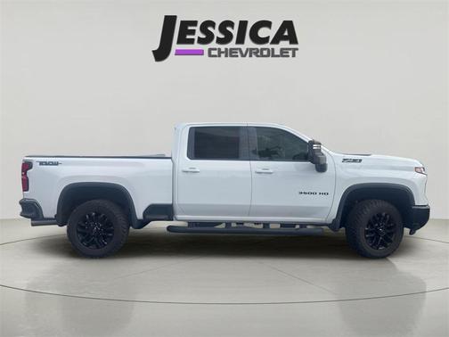2025 Chevrolet Silverado 3500 LTZ