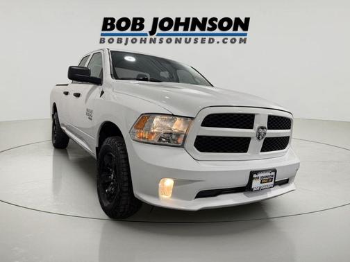 Bright White Clearcoat 2019 RAM 1500 Express