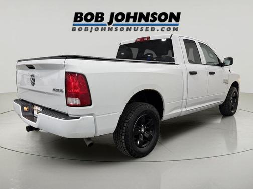 Bright White Clearcoat 2019 RAM 1500 Express