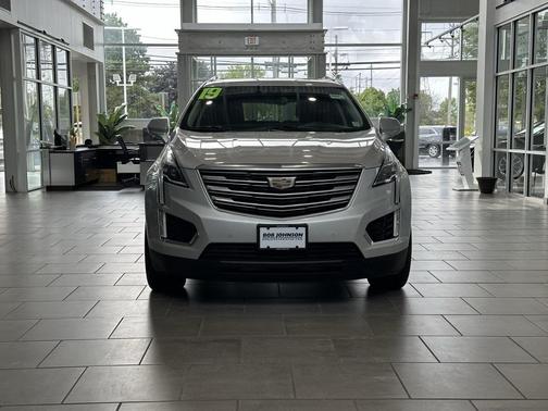 2019 Cadillac XT5 Premium Luxury