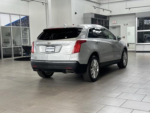 2019 Cadillac XT5 Premium Luxury