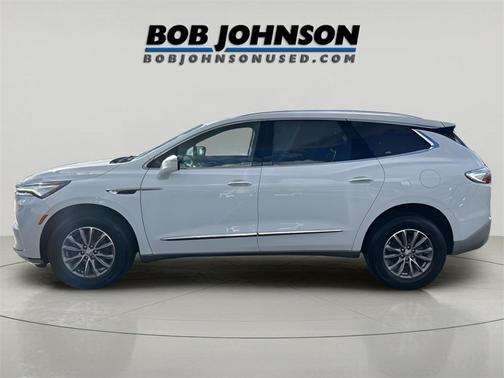 2023 Buick Enclave Essence AWD