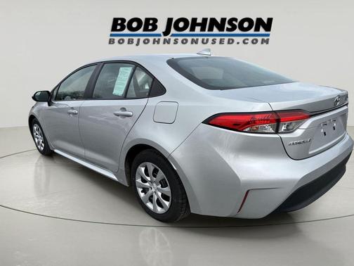 Classic Silver Metallic 2024 Toyota Corolla LE