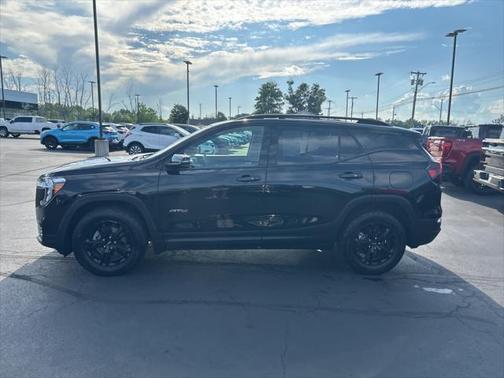 2022 GMC Terrain AWD AT4