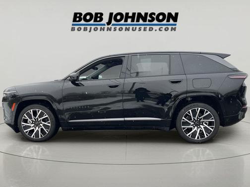 Diamond Black Crystal Pearlcoat 2025 Jeep Wagoneer S Limited