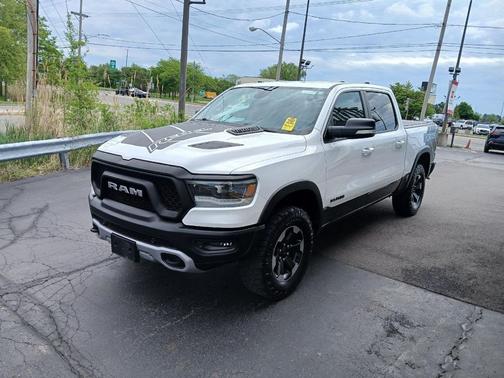 Bright White Clearcoat 2020 RAM 1500 Rebel