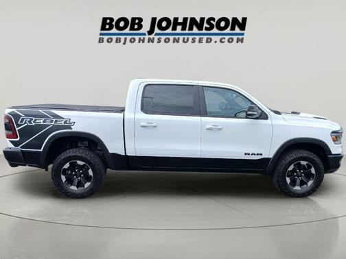 Bright White Clearcoat 2020 RAM 1500 Rebel