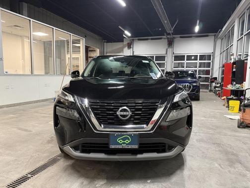 2022 Nissan Rogue S