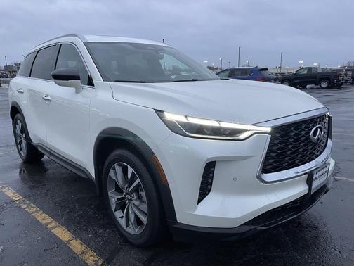 2025 INFINITI QX60 Luxe