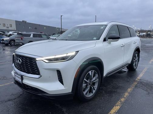 2025 INFINITI QX60 Luxe