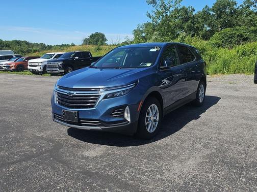 Lakeshore Blue Metallic 2024 Chevrolet Equinox 1LT