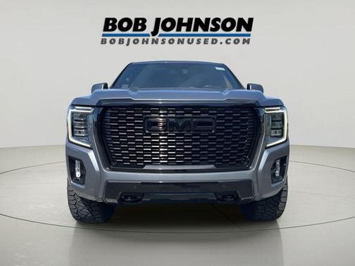 2022 GMC Yukon 4WD AT4