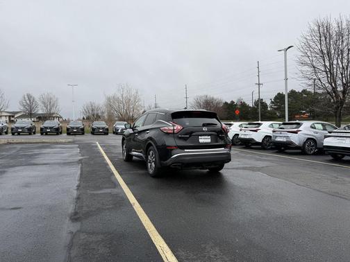 Magnetic Black Metallic 2015 Nissan Murano SL
