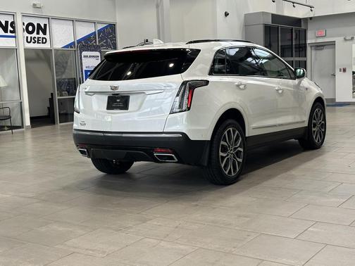 2023 Cadillac XT5 Sport