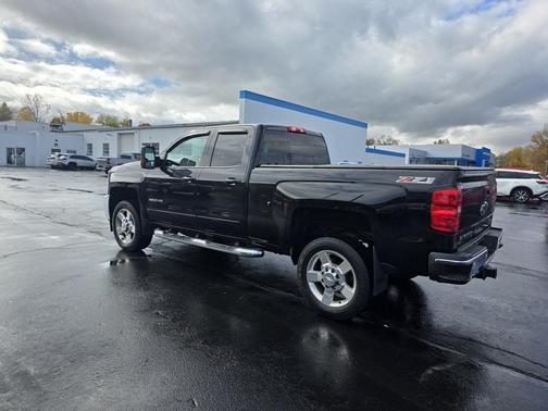2017 Chevrolet Silverado 2500 LT