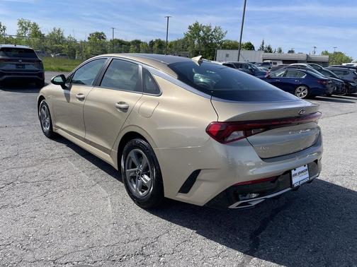 Crystal Beige 2021 Kia K5 LXS