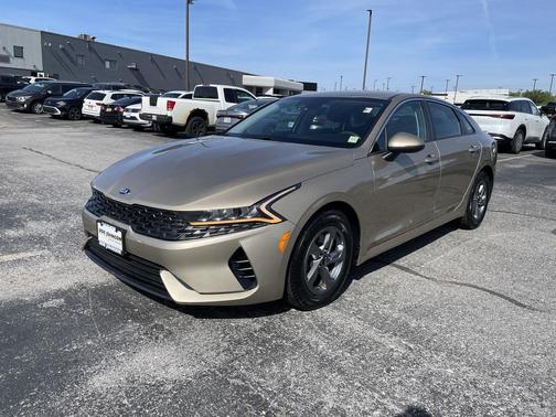 Crystal Beige 2021 Kia K5 LXS