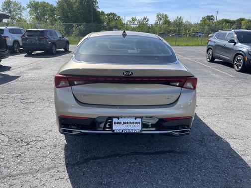 Crystal Beige 2021 Kia K5 LXS
