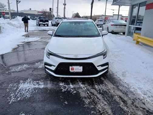 2025 Toyota Corolla SE