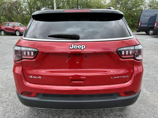 Redline Pearlcoat 2023 Jeep Compass Limited