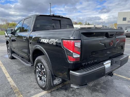 2023 Nissan Titan PRO-4X
