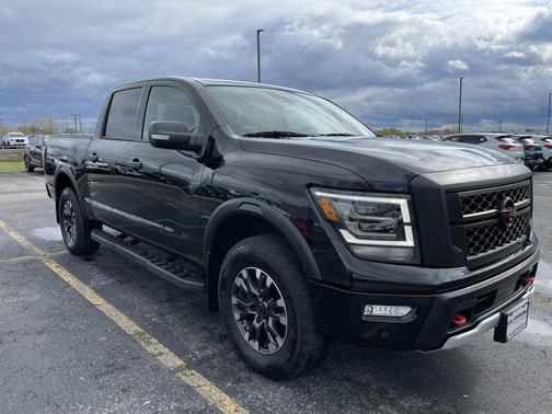 2023 Nissan Titan PRO-4X