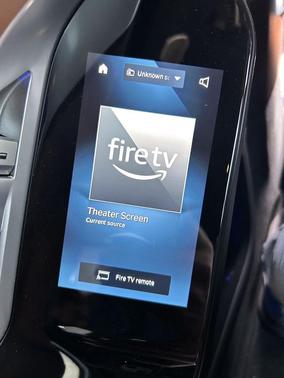 Black Sapphire Metallic 2025 BMW i7 xDrive60