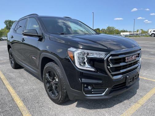2023 GMC Terrain AWD AT4