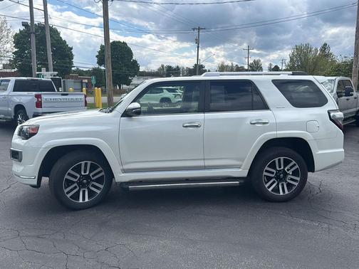 Blizzard Pearl 2020 Toyota 4Runner Limited
