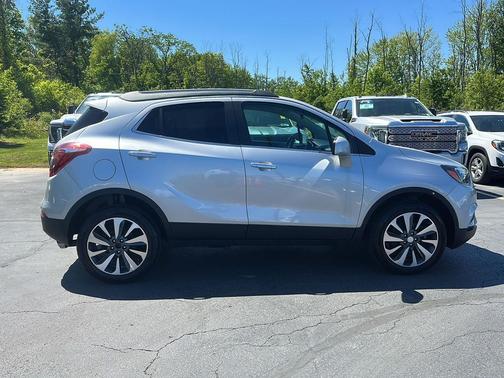 Quicksilver Metallic 2022 Buick Encore Preferred