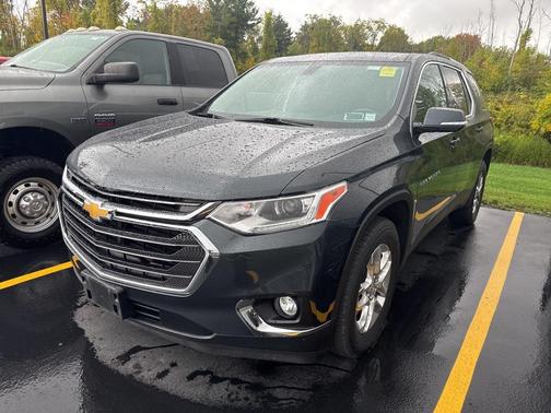 2018 Chevrolet Traverse LT Cloth