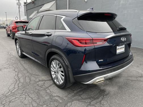 2023 INFINITI QX50 LUXE AWD