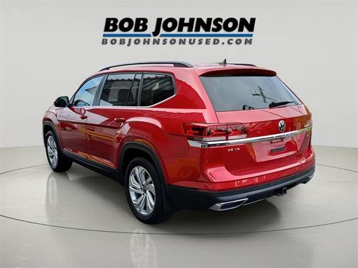 2022 Volkswagen Atlas 3.6L SE w/Technology