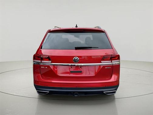 2022 Volkswagen Atlas 3.6L SE w/Technology