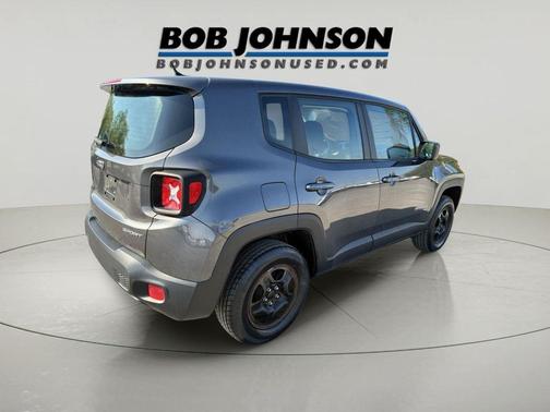 Granite Crystal Metallic Clearcoat 2017 Jeep Renegade Sport