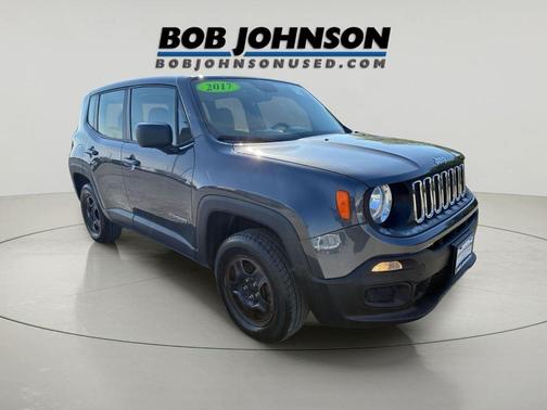 Granite Crystal Metallic Clearcoat 2017 Jeep Renegade Sport