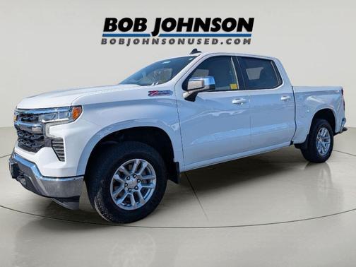 Summit White 2024 Chevrolet Silverado 1500 LT