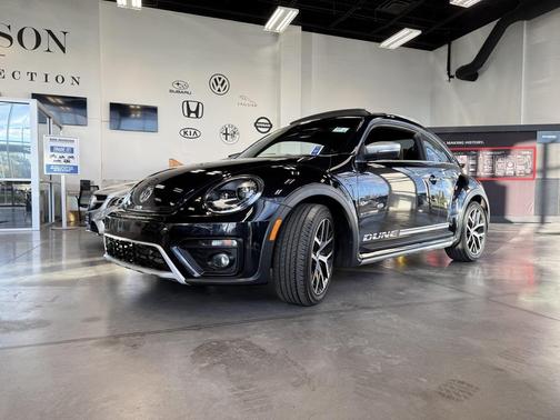 2018 Volkswagen Beetle 2.0T Dune