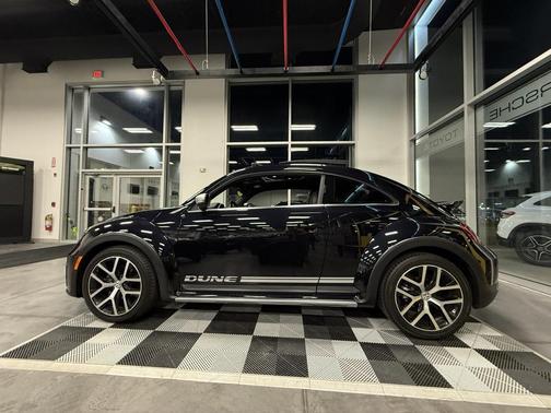 2018 Volkswagen Beetle 2.0T Dune