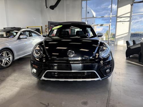 2018 Volkswagen Beetle 2.0T Dune