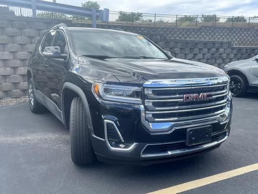 2023 GMC Acadia AWD SLT